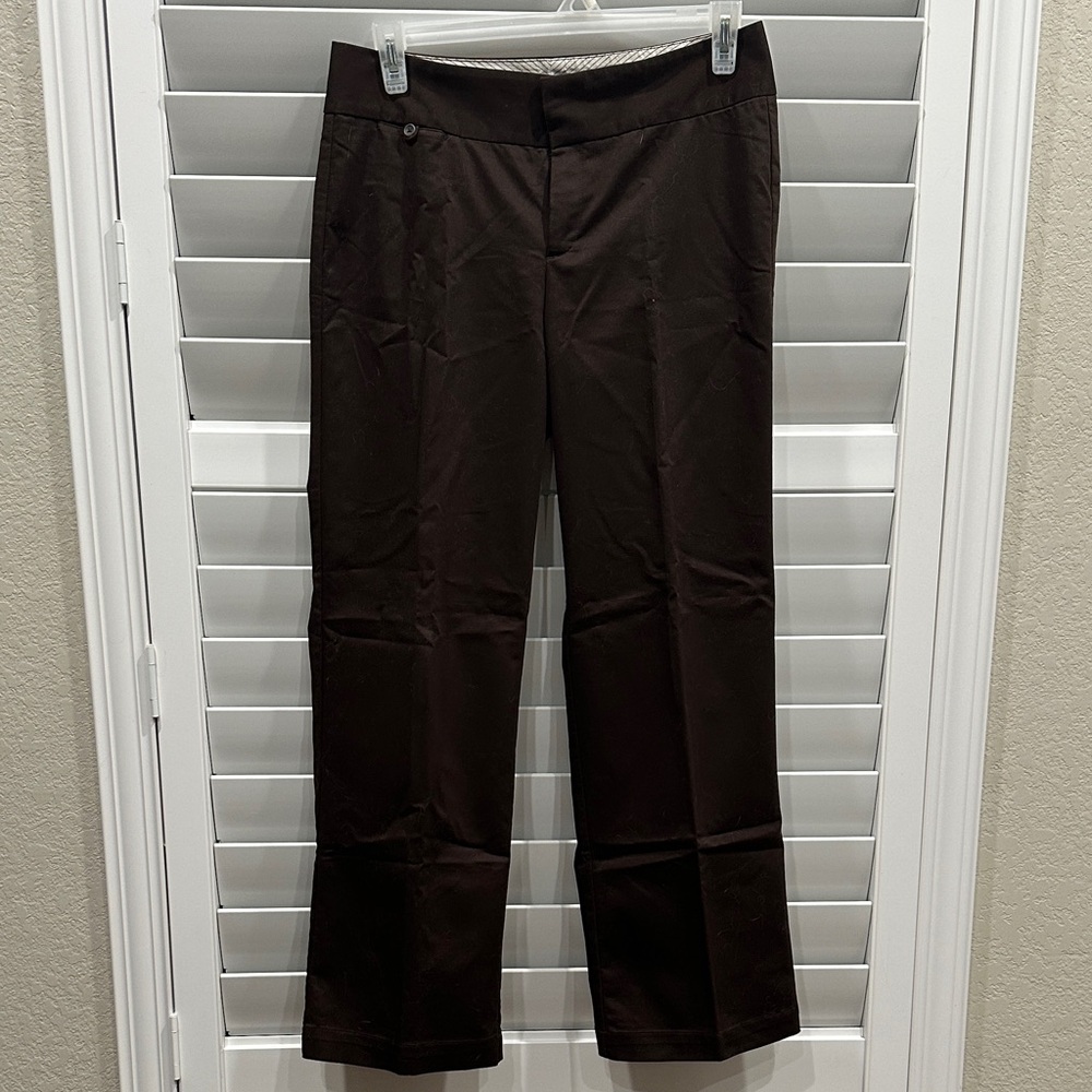 Dockers’ Classic Brown Trousers
